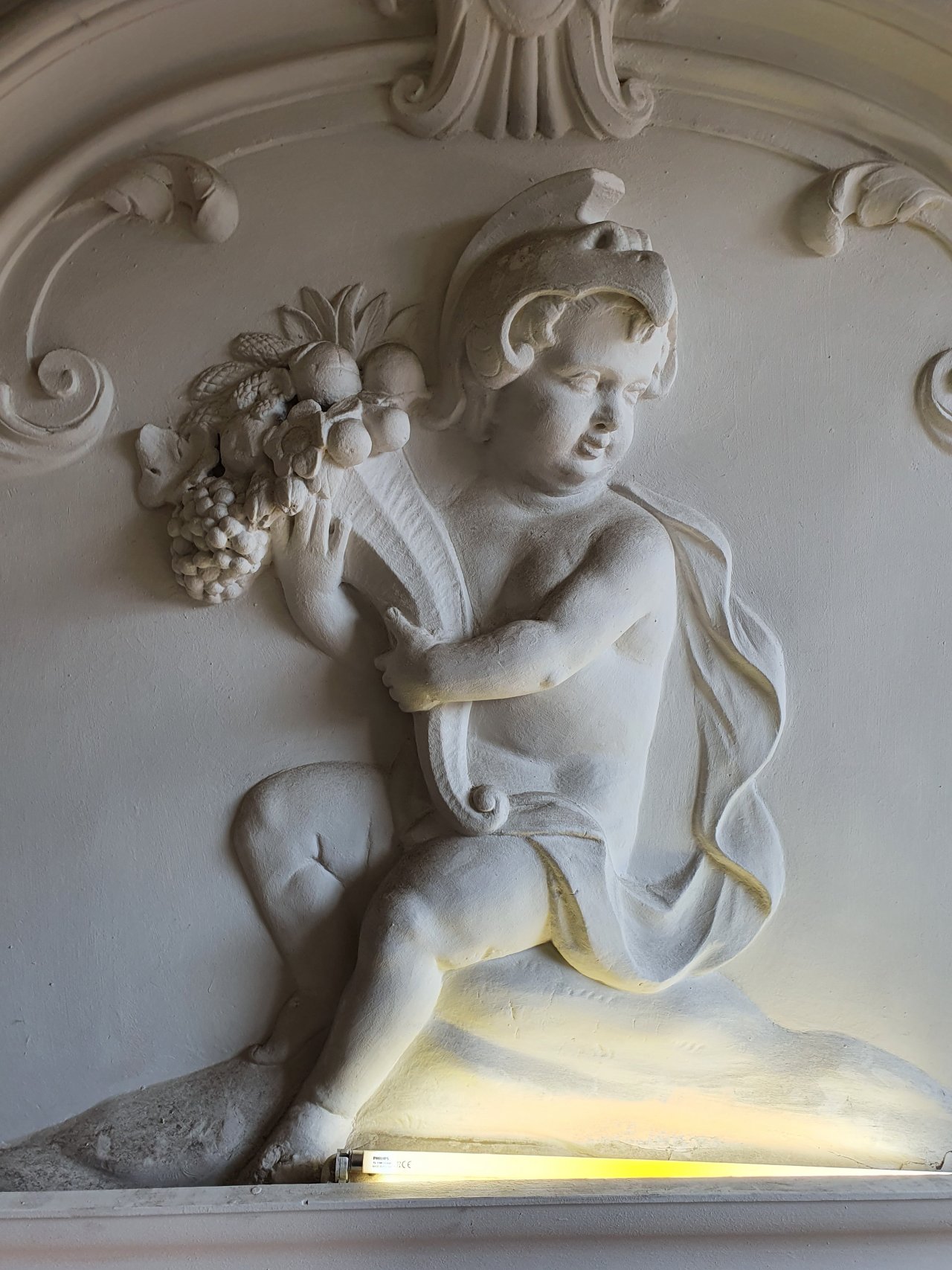 putti putto werelddeel europa stucwerk kunst wand conservering restauratie onderhoud herstel